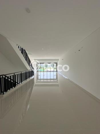 Kantor Dijual di Prime Area Tangerang Luas 324m2 Kantor Dijual di Prime Area Tangerang Luas 324m2