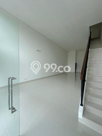 Kantor Dijual di Prime Area Tangerang Luas 324m2 Kantor Dijual di Prime Area Tangerang Luas 324m2