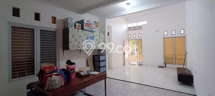 NEW LISTING! Rumah Strategis di Mustikajaya, Luas 105m² LB 90m² NEW LISTING! Rumah Strategis di Mustikajaya, Luas 105m² LB 90m²
