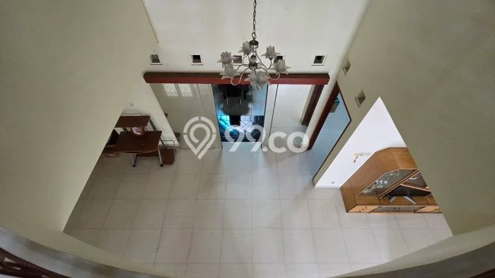 For Sale! Luxury House LT 162m2 Desain Elegan di Kemang Pratama For Sale! Luxury House LT 162m2 Desain Elegan di Kemang Pratama