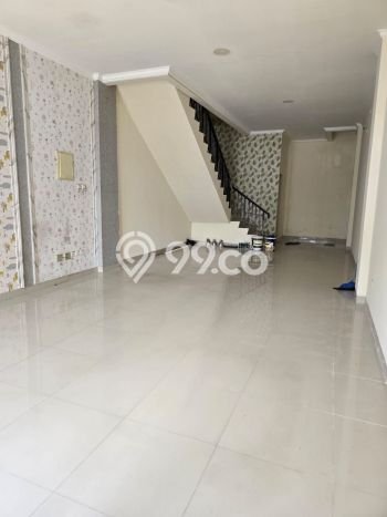 Ruko Dijual di Jakarta Barat LT 67m2 & LB 150m2 Lokasi Terbaik! Ruko Dijual di Jakarta Barat LT 67m2 & LB 150m2 Lokasi Terbaik!