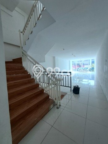 Ruko Dijual di Jakarta Utara LT 67m2 & LB 300m2 Lokasi Terbaik! Ruko Dijual di Jakarta Utara LT 67m2 & LB 300m2 Lokasi Terbaik!