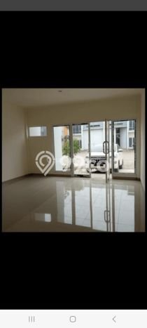 Unit Gudang Dijual di Tangerang LT 300m2 & LB 600m2 Unit Gudang Dijual di Tangerang LT 300m2 & LB 600m2