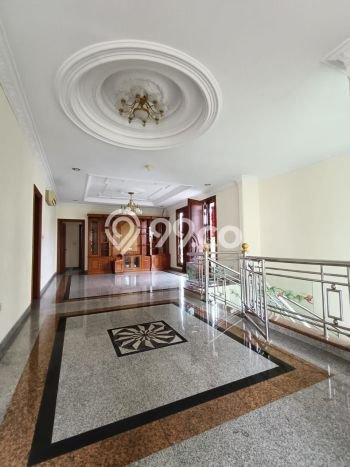 Rumah Luxury Modern Tanpa Renovasi di Pantai Indah Kapuk Jakarta Utara Rumah Luxury Modern Tanpa Renovasi di Pantai Indah Kapuk Jakarta Utara