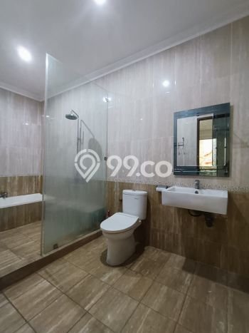 Rumah Luxury Modern Tanpa Renovasi di Pantai Indah Kapuk Jakarta Utara Rumah Luxury Modern Tanpa Renovasi di Pantai Indah Kapuk Jakarta Utara