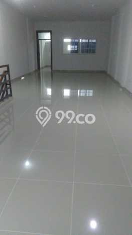 Ruko Dijual di Jakarta Utara LT 230m2 & LB 600m2 Lokasi Terbaik! Ruko Dijual di Jakarta Utara LT 230m2 & LB 600m2 Lokasi Terbaik!