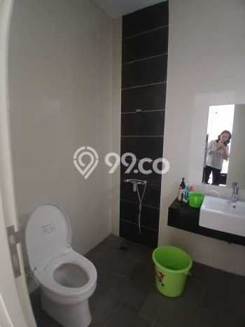 Dijual Rumah Mewah Megah Dengan View Eksklusif di Gading Serpong, Tangerang Dijual Rumah Mewah Megah Dengan View Eksklusif di Gading Serpong, Tangerang