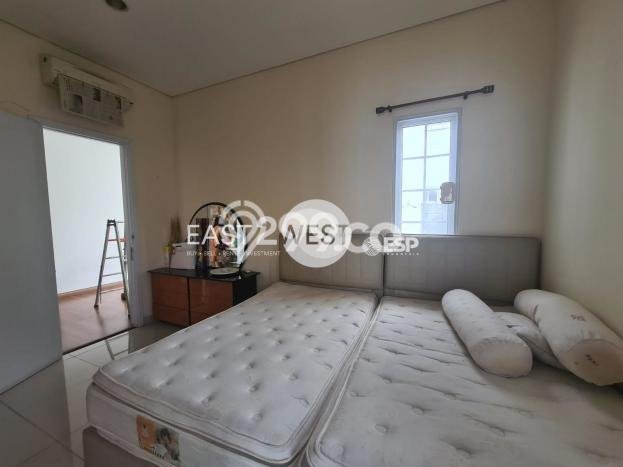 Jual Rumah Mewah Elegan Dengan View Cantik di BSD City, Tangerang Jual Rumah Mewah Elegan Dengan View Cantik di BSD City, Tangerang