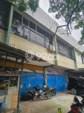 Unit Ruko Dijual di Karawaci Tangerang Luas Tanah 192m2, Luas Bangunan 200m2 Unit Ruko Dijual di Karawaci Tangerang Luas Tanah 192m2, Luas Bangunan 200m2
