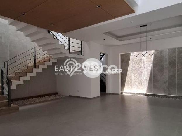 Ready to Use! Premium House LT 128m2 Desain Modern di Alam Sutera Ready to Use! Premium House LT 128m2 Desain Modern di Alam Sutera