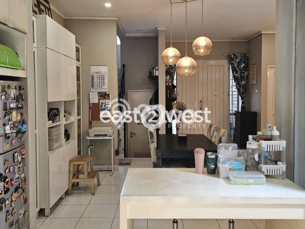 Ready to Use! Premium House LT 128m2 Desain Modern di BSD Sevilla Ready to Use! Premium House LT 128m2 Desain Modern di BSD Sevilla