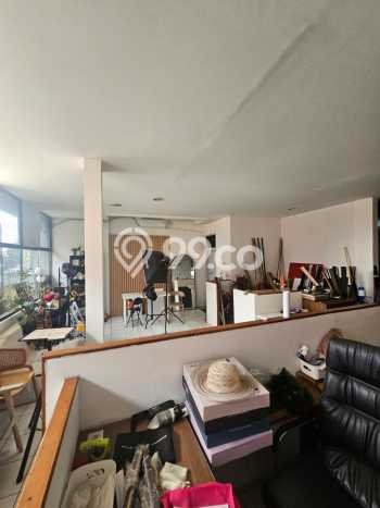 Unit Ruko Dijual di Karawaci Tangerang Luas Tanah 192m2, Luas Bangunan 200m2 Unit Ruko Dijual di Karawaci Tangerang Luas Tanah 192m2, Luas Bangunan 200m2