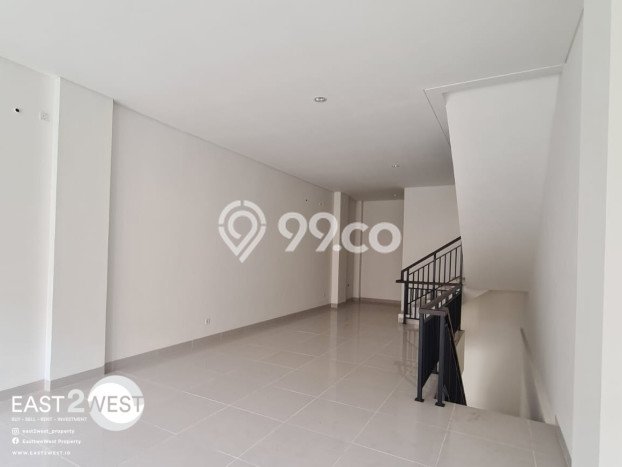 Dijual Ruko di BSD City, Luas 179m2m², Kawasan Potensial, Jalan Utama Dijual Ruko di BSD City, Luas 179m2m², Kawasan Potensial, Jalan Utama