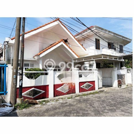 Rumah Modern 4 Kamar LT 200m2 di Mojoarum Rumah Modern 4 Kamar LT 200m2 di Mojoarum