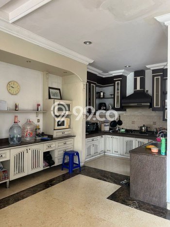 Rumah Luxury Modern Siap Huni di Surabaya Kota Surabaya Rumah Luxury Modern Siap Huni di Surabaya Kota Surabaya