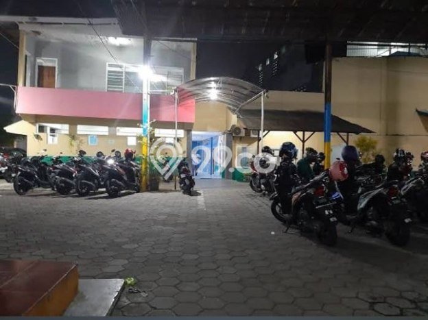 Ruko Dijual di Surabaya LT 2468m2 & LB 2468m2 Lokasi Terbaik! Ruko Dijual di Surabaya LT 2468m2 & LB 2468m2 Lokasi Terbaik!