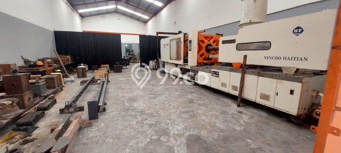 FOR SALE! Pabrik di Menganti Gresik, LT 1629m2, LB 1250m2 FOR SALE! Pabrik di Menganti Gresik, LT 1629m2, LB 1250m2