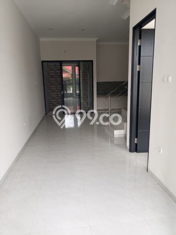 Dijual Hunian Rumah Terawat 3 KT di Surabaya Kota, Surabaya Dijual Hunian Rumah Terawat 3 KT di Surabaya Kota, Surabaya