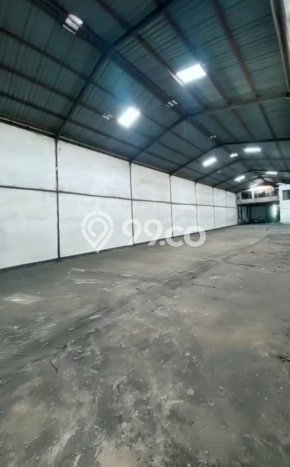 Unit Gudang Dijual di Surabaya LT 816m2 & LB 816m2 Unit Gudang Dijual di Surabaya LT 816m2 & LB 816m2