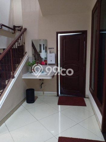 Rumah Eksklusif Best Location di Surabaya, Jawa Timur Rumah Eksklusif Best Location di Surabaya, Jawa Timur