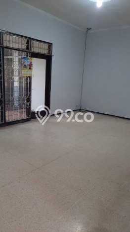 Rumah Luas Asri 4 KT Siap Huni di Surabaya Kota Surabaya Rumah Luas Asri 4 KT Siap Huni di Surabaya Kota Surabaya