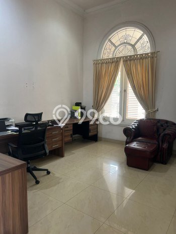 Rumah Luxury Modern Siap Huni di Surabaya Kota Surabaya Rumah Luxury Modern Siap Huni di Surabaya Kota Surabaya