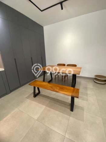Rumah Mewah LB 210m2 Siap Huni Desain Elegan di Daan Mogot, Jakarta Barat Rumah Mewah LB 210m2 Siap Huni Desain Elegan di Daan Mogot, Jakarta Barat