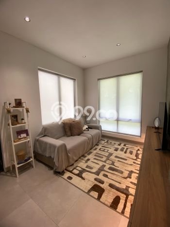Rumah Mewah LB 210m2 Siap Huni Desain Elegan di Daan Mogot, Jakarta Barat Rumah Mewah LB 210m2 Siap Huni Desain Elegan di Daan Mogot, Jakarta Barat