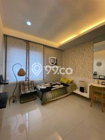 Rumah Elit LB 250m2 Siap Pakai Desain Elegan di Daan Mogot, Jakarta Barat Rumah Elit LB 250m2 Siap Pakai Desain Elegan di Daan Mogot, Jakarta Barat