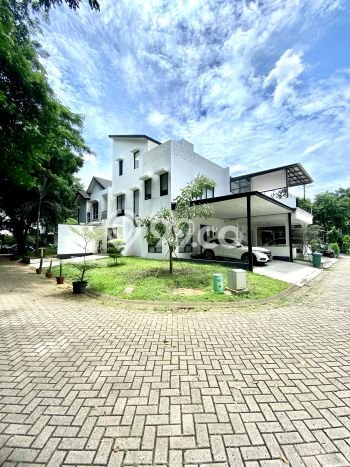 Rumah Mewah LB 210m2 Siap Huni Desain Elegan di Daan Mogot, Jakarta Barat Rumah Mewah LB 210m2 Siap Huni Desain Elegan di Daan Mogot, Jakarta Barat
