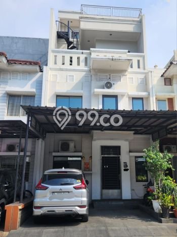Dijual Rumah Mewah Elegan Dengan View Cantik di Green Mansion, Jakarta Barat Dijual Rumah Mewah Elegan Dengan View Cantik di Green Mansion, Jakarta Barat