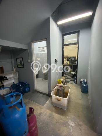 Kantor Komersial Dijual di Kebon Jeruk Jakarta Barat LT 283m2 & LB 930m2 Kantor Komersial Dijual di Kebon Jeruk Jakarta Barat LT 283m2 & LB 930m2