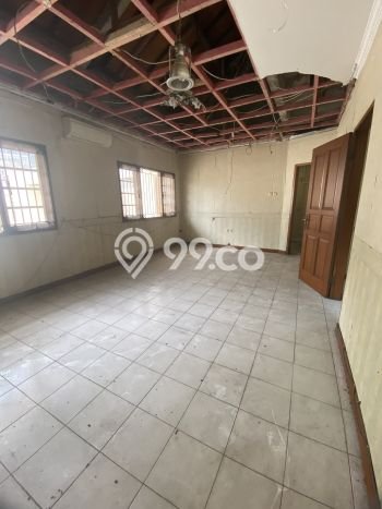 Jual Rumah Mewah Elegan Dengan View Cantik di Mutiara Kedoya, Jakarta Barat Jual Rumah Mewah Elegan Dengan View Cantik di Mutiara Kedoya, Jakarta Barat