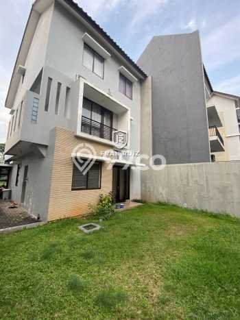 Rumah Elit LB 250m2 Siap Pakai Desain Elegan di Daan Mogot, Jakarta Barat Rumah Elit LB 250m2 Siap Pakai Desain Elegan di Daan Mogot, Jakarta Barat