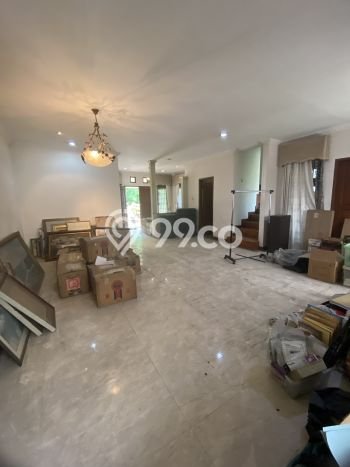 Jual Rumah Mewah Elegan Dengan View Cantik di Mutiara Kedoya, Jakarta Barat Jual Rumah Mewah Elegan Dengan View Cantik di Mutiara Kedoya, Jakarta Barat