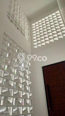 HUNIAN BERKELAS! Rumah Premium Taman, Sidoarjo, LT 120m2m² Luas Bangunan 100m2m² HUNIAN BERKELAS! Rumah Premium Taman, Sidoarjo, LT 120m2m² Luas Bangunan 100m2m²