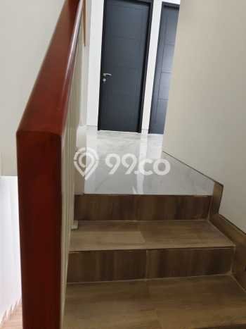 Dijual Hunian Rumah Nyaman 3 Kamar di Ketintang, Surabaya Dijual Hunian Rumah Nyaman 3 Kamar di Ketintang, Surabaya