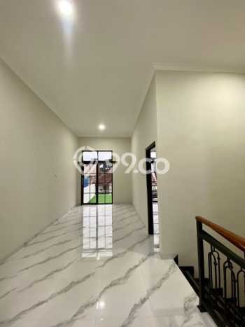 NEW LISTING! Rumah Strategis di Blimbing, LT 94m2m² Bangunan 140m2m² NEW LISTING! Rumah Strategis di Blimbing, LT 94m2m² Bangunan 140m2m²