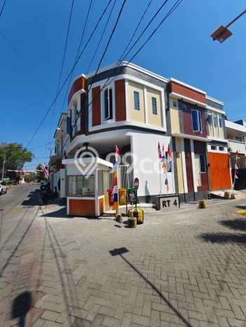 For Sale Rumah Elit Exclusive di Rungkut, Surabaya For Sale Rumah Elit Exclusive di Rungkut, Surabaya