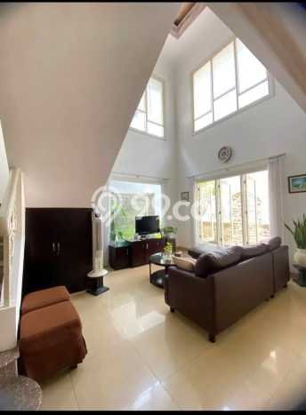 Dijual Rumah Premium dengan Fasilitas Sekitar Lengkap di Wiyung, Surabaya Dijual Rumah Premium dengan Fasilitas Sekitar Lengkap di Wiyung, Surabaya