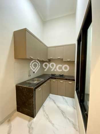 NEW LISTING! Rumah Strategis di Blimbing, LT 94m2m² Bangunan 140m2m² NEW LISTING! Rumah Strategis di Blimbing, LT 94m2m² Bangunan 140m2m²