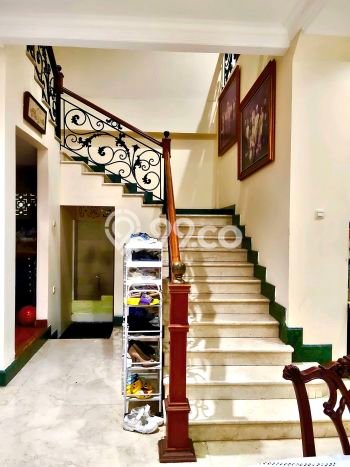 Dijual Rumah Premium dengan Fasilitas Sekitar Komplit di Menteng, Jakarta Pusat Dijual Rumah Premium dengan Fasilitas Sekitar Komplit di Menteng, Jakarta Pusat