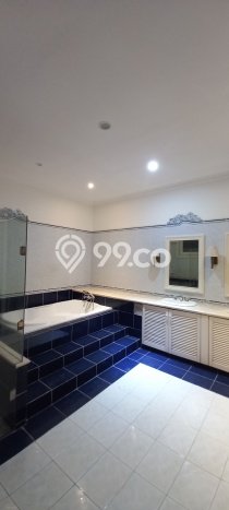Rumah 4 KT 4 KM di Area Permata Hijau, Jakarta Selatan Rumah 4 KT 4 KM di Area Permata Hijau, Jakarta Selatan