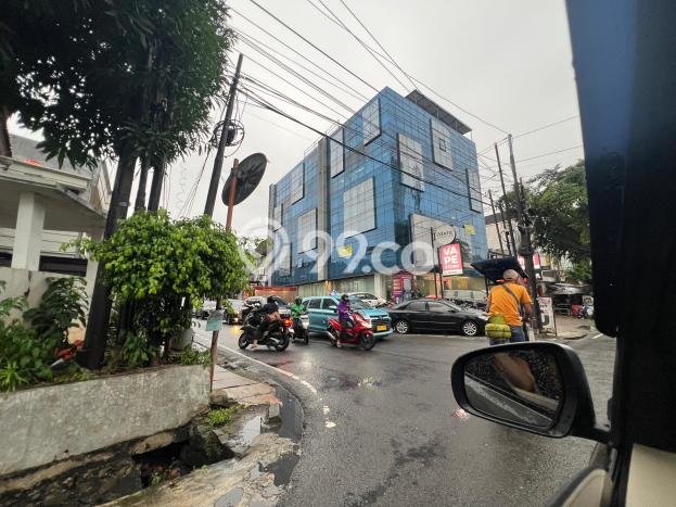 Kantor Disewa di Jakarta Pusat dengan LB 350m2 Area Komersial Ramai Kantor Disewa di Jakarta Pusat dengan LB 350m2 Area Komersial Ramai