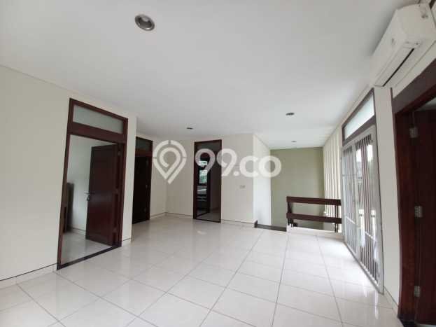 Hunian Minimalis dengan LT 650m2 & LB 400m2 Disewakan di patra kuningan Hunian Minimalis dengan LT 650m2 & LB 400m2 Disewakan di patra kuningan