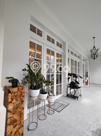 Dijual Rumah Mewah Megah Dengan View Cantik di Mega Kuningan, Jakarta Selatan Dijual Rumah Mewah Megah Dengan View Cantik di Mega Kuningan, Jakarta Selatan