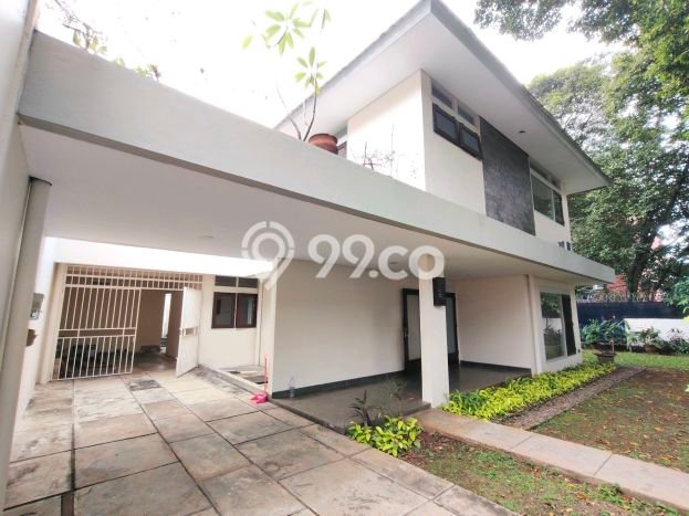 Rumah Asri area patra kuningan, 3 KM, LT 450m2m² LB 400m2m² Rumah Asri area patra kuningan, 3 KM, LT 450m2m² LB 400m2m²