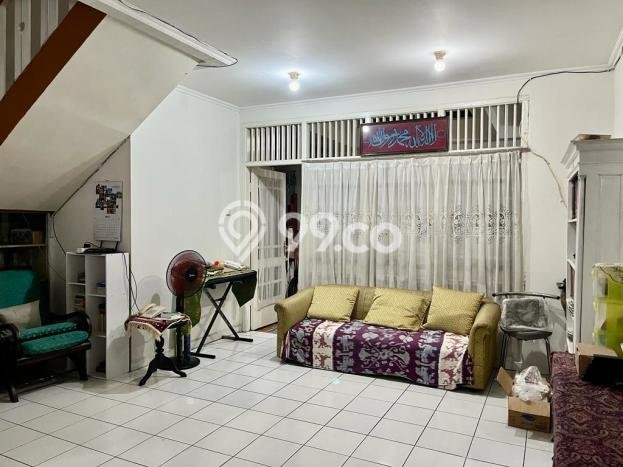 Rumah Modern 4 KT LT 135m2 di Bintaro Rumah Modern 4 KT LT 135m2 di Bintaro