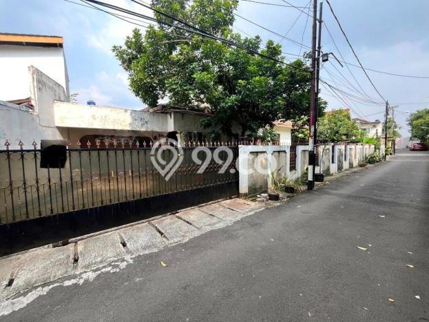 Rumah Eksklusif Dijual LT 550m2 di Ciputat Timur, Tangerang Selatan Rumah Eksklusif Dijual LT 550m2 di Ciputat Timur, Tangerang Selatan