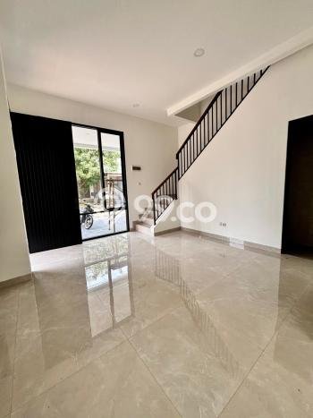 Rumah Elit Modern Tanpa Renovasi di Bintaro Tangerang Selatan Rumah Elit Modern Tanpa Renovasi di Bintaro Tangerang Selatan